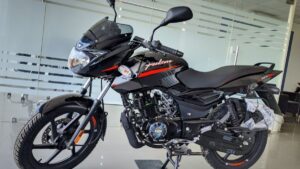 Read more about the article Bajaj Pulsar 125 Bike Launched With Premium Look And 50Kmpl Mileage, Test Value